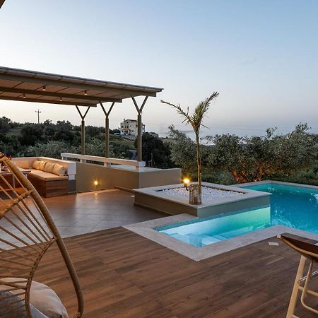 Rizes Villa With Jacuzzi & Heated Pool Agia Triada Dış mekan fotoğraf