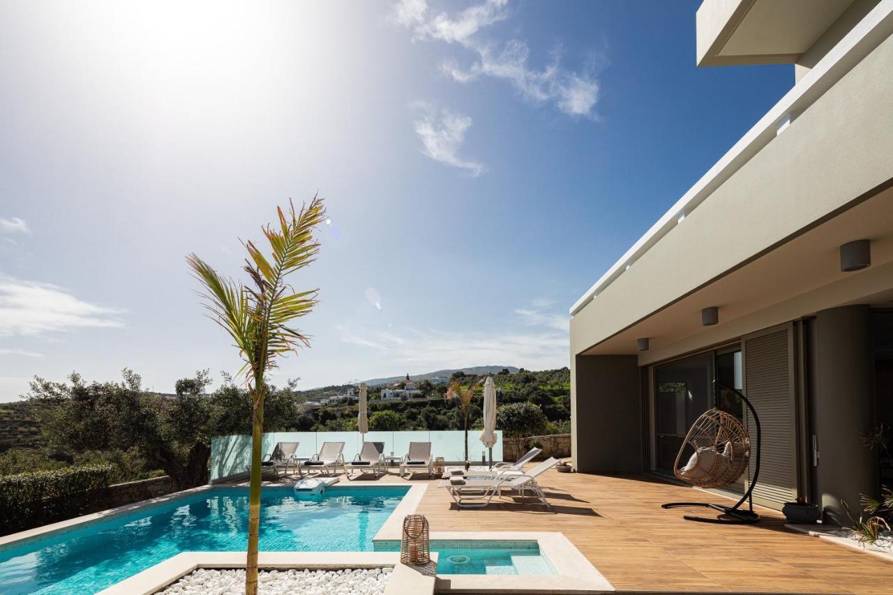 Rizes Villa With Jacuzzi & Heated Pool Agia Triada Dış mekan fotoğraf