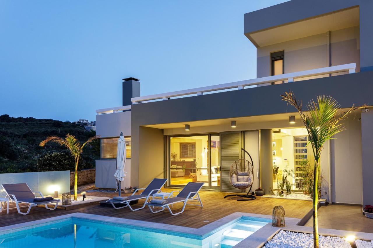 Rizes Villa With Jacuzzi & Heated Pool Agia Triada Dış mekan fotoğraf