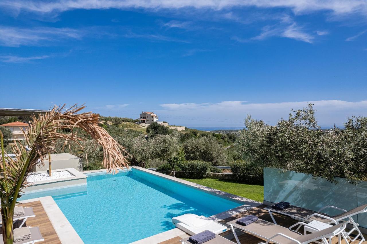 Rizes Villa With Jacuzzi & Heated Pool Agia Triada Dış mekan fotoğraf